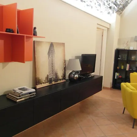 La Casa Di Andrea - By Myhomeincomo Appartamento